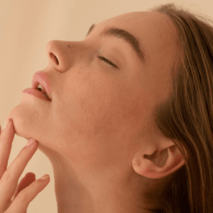 Toxina Botulínica Tercio Inferior+ Cuello